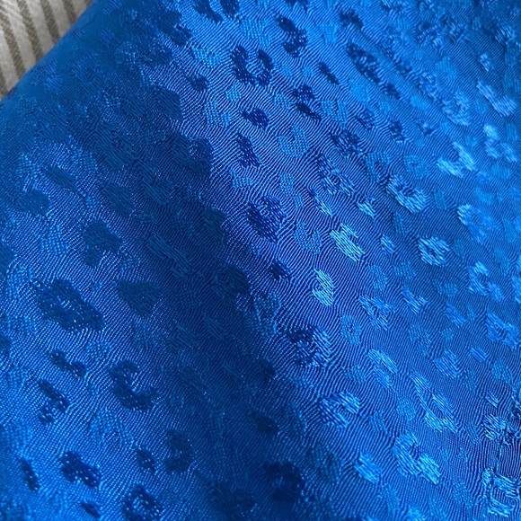 Only Satin Jacquard Mini Skirt in Bright Blue - Picture 14 of 15